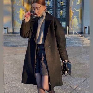 100% Wool Black Oversized Coat